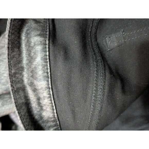 NWOT Chicos Faux Leather Pants Womens 8 Black Gray Snakeskin Straight Pockets - Picture 9 of 11